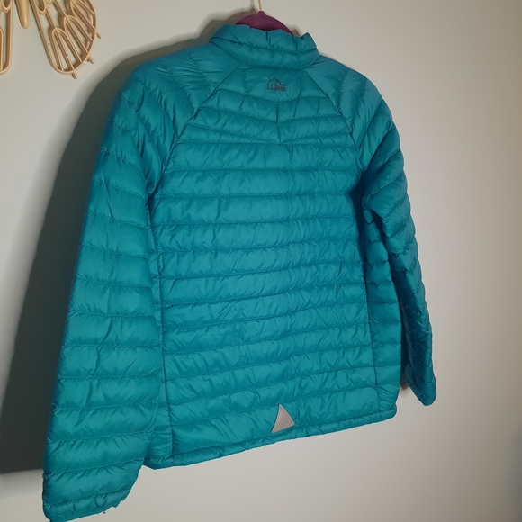 L.L. Bean Kids Ultralight 650 Down Jacket - Picture 4 of 5